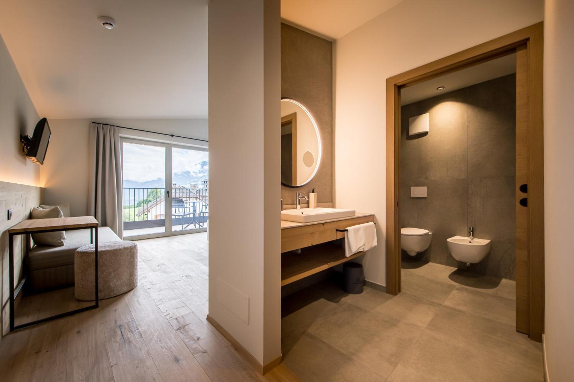 Hotel Sonnenheim Chienes Kültér fotó