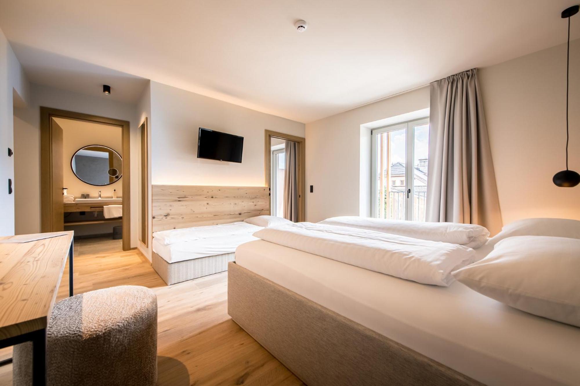 Hotel Sonnenheim Chienes Kültér fotó