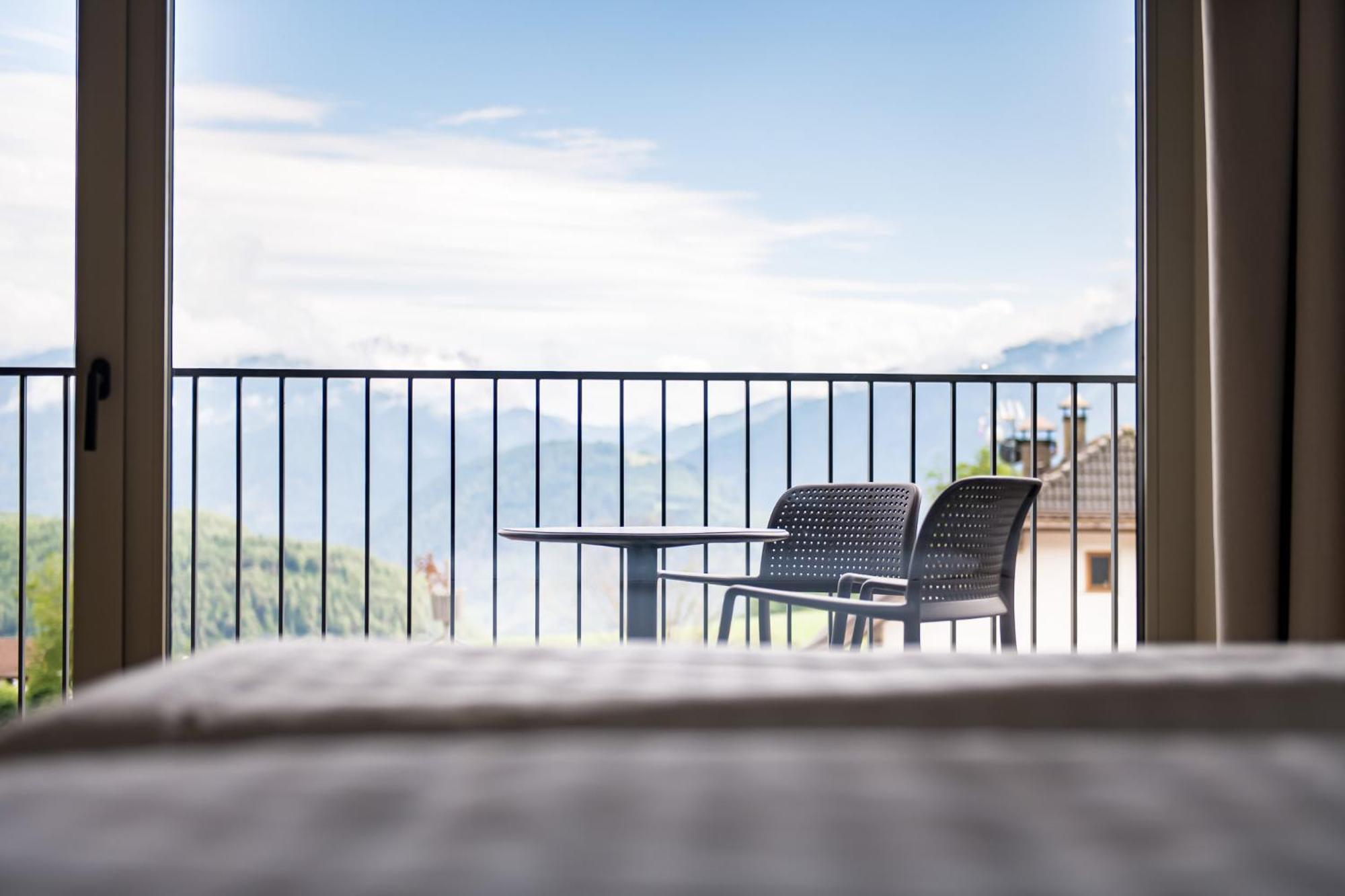 Hotel Sonnenheim Chienes Kültér fotó